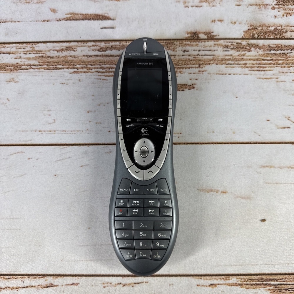 Logitech Harmony 880 Color Screen Universal Remote Control